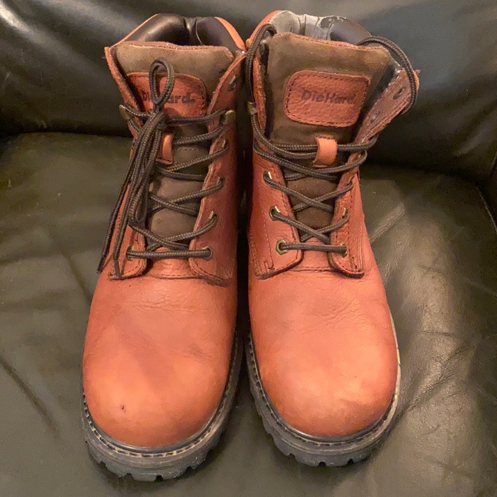 Men’s work boots
